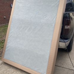 Queen Box spring Like New 