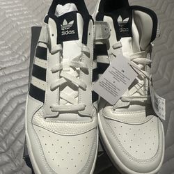  Forum Low Adidas 