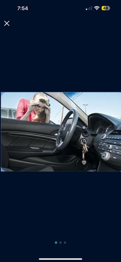 Locked your self out your car or Left your keys inside the car not a problem. I’ll be able to help you out. Dejaste tu Ya ves en you are el carro Yo