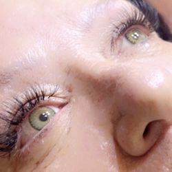   Lash Extensions 