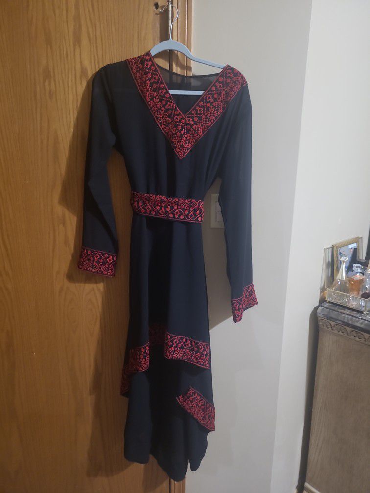 Tatreez embroidered dress/tunic(back side longer than the front)