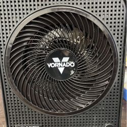 Vornado Forced Air Velocity 5 Whole Room 1500-Watt electric space heater