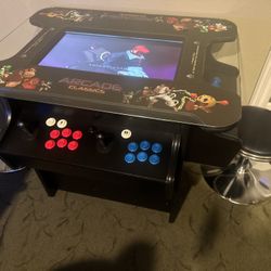 🔥Amazing Cocktail Arcade Machine W/ 700 Classic games! 🔥 22 inch Large screen. 
