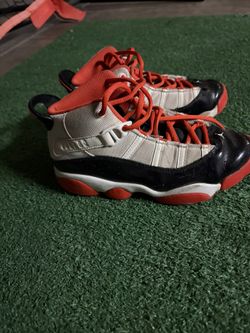 Kids Jordans Size 2.5