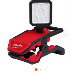 Milwaukee M18 18-Volt 2000 Lumens Lithium-Ion Cordless Rover LED Clamping Flood Light (Tool Only