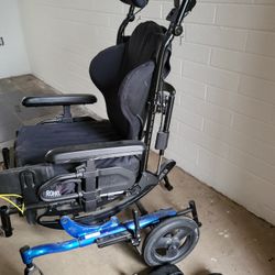  Wheelchair 