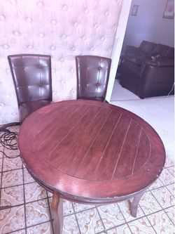 Dining table with 2 chairs