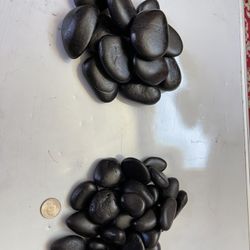 Black Mexican Beach Pebbles And Polished Black stones