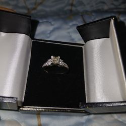 Princess Cut Diamond Ring