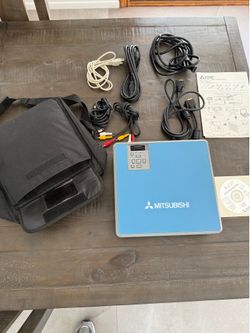 Mitsubishi LCD projector