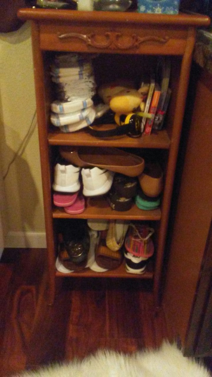 Wicker organizer for living room