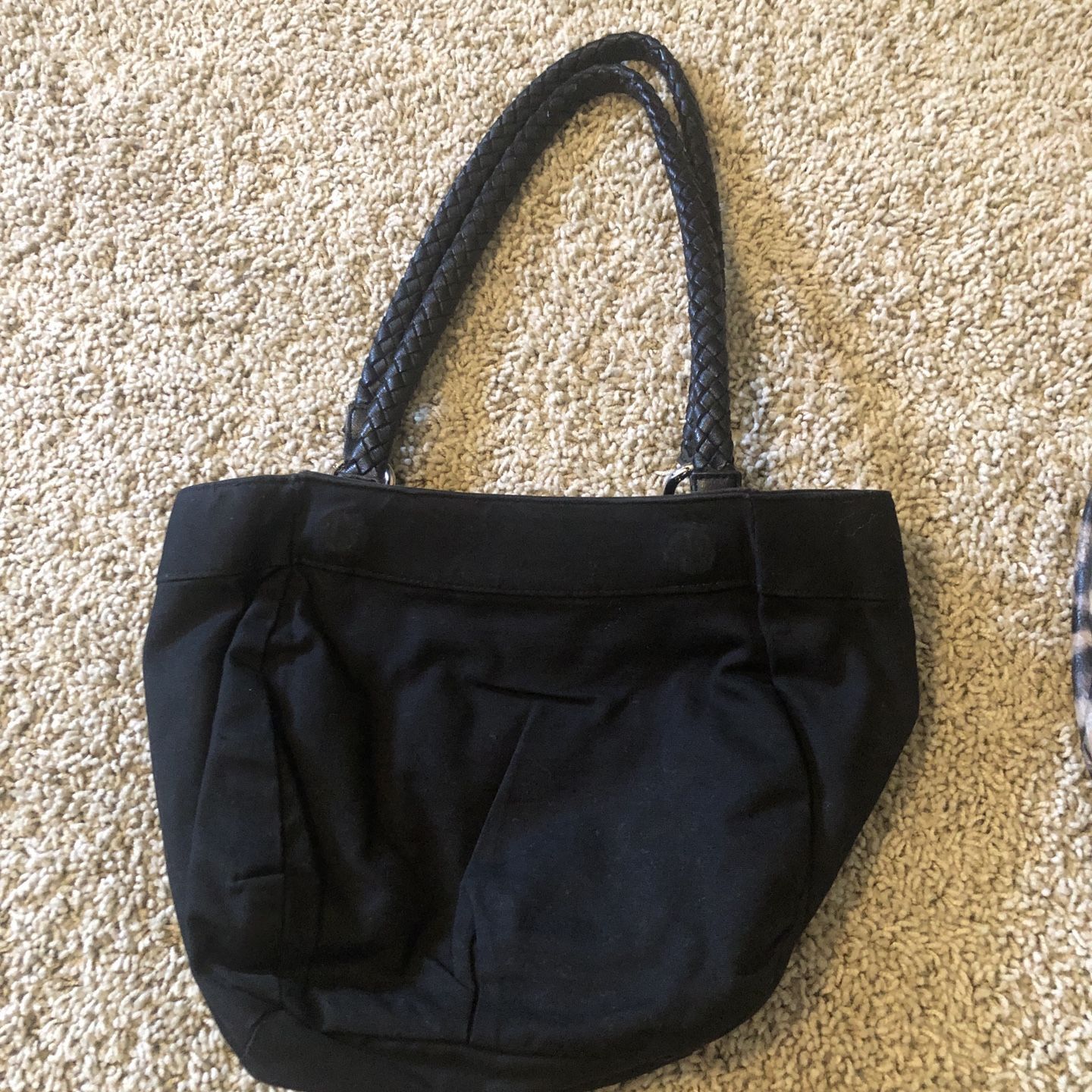 Miche Classic Handbag , 5 Covers And Extra Handles for Sale in Fresno, CA -  OfferUp