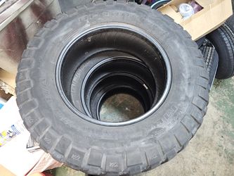 255 75 17 Bf Goodrich A/t