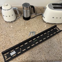 TV Mount 