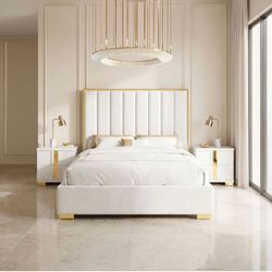 QUEEN BEDFRAME OR KING BEDFRAME ( FREE DELIVERY )