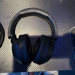 Sony WH-XB910N And Skullcandy Bass Boosting Headphones 