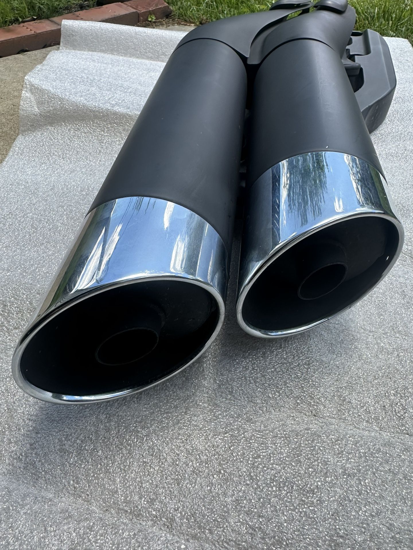 Yamaha Stryker Muffler Exhaust