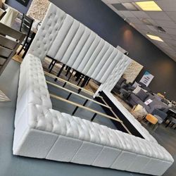 Queen Size Bed Frame With Storage/King Size Bed Frame With Storage 🔥 Color Options ⭐$39 Down Payment with Financing ⭐ 90 Days same as cash