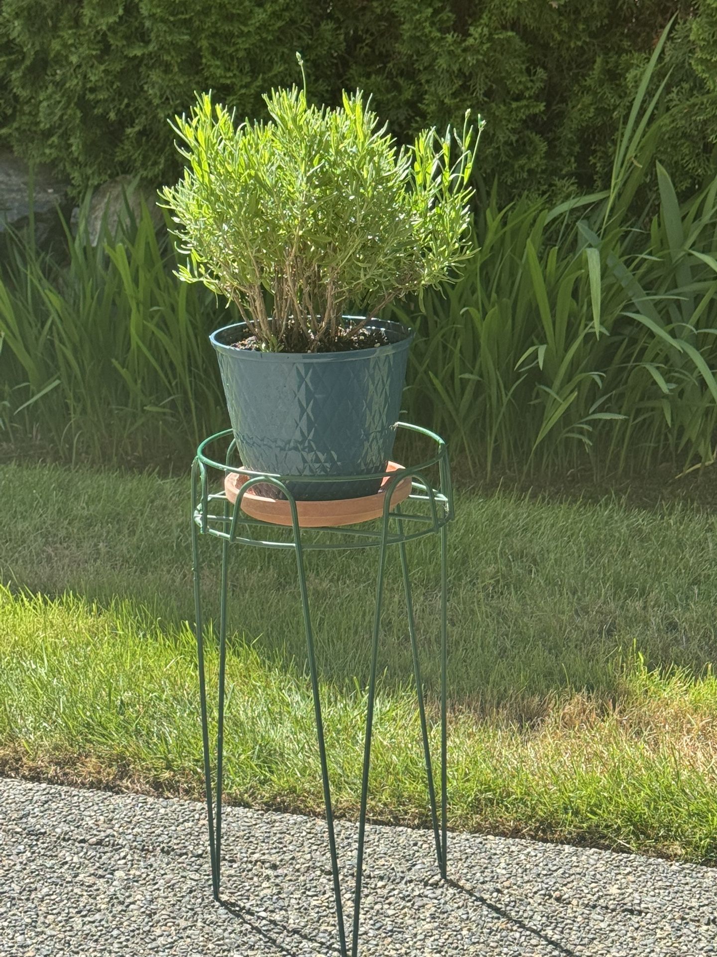 Patio Garden Pot Stand 21” Height