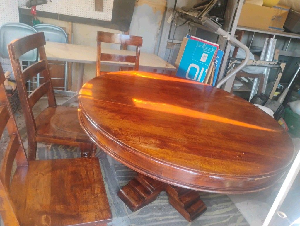 Malacca Mango 60" Round Table