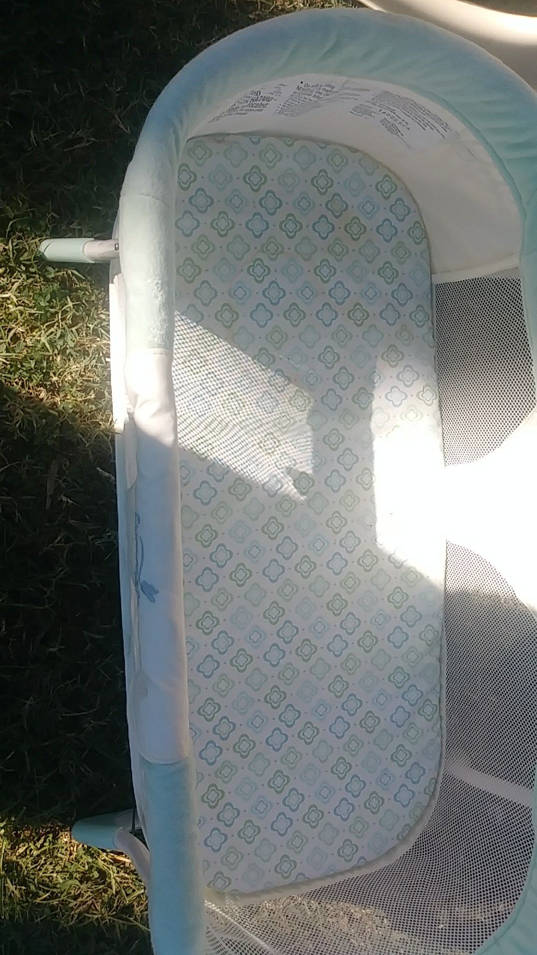 Baby small bassinet
