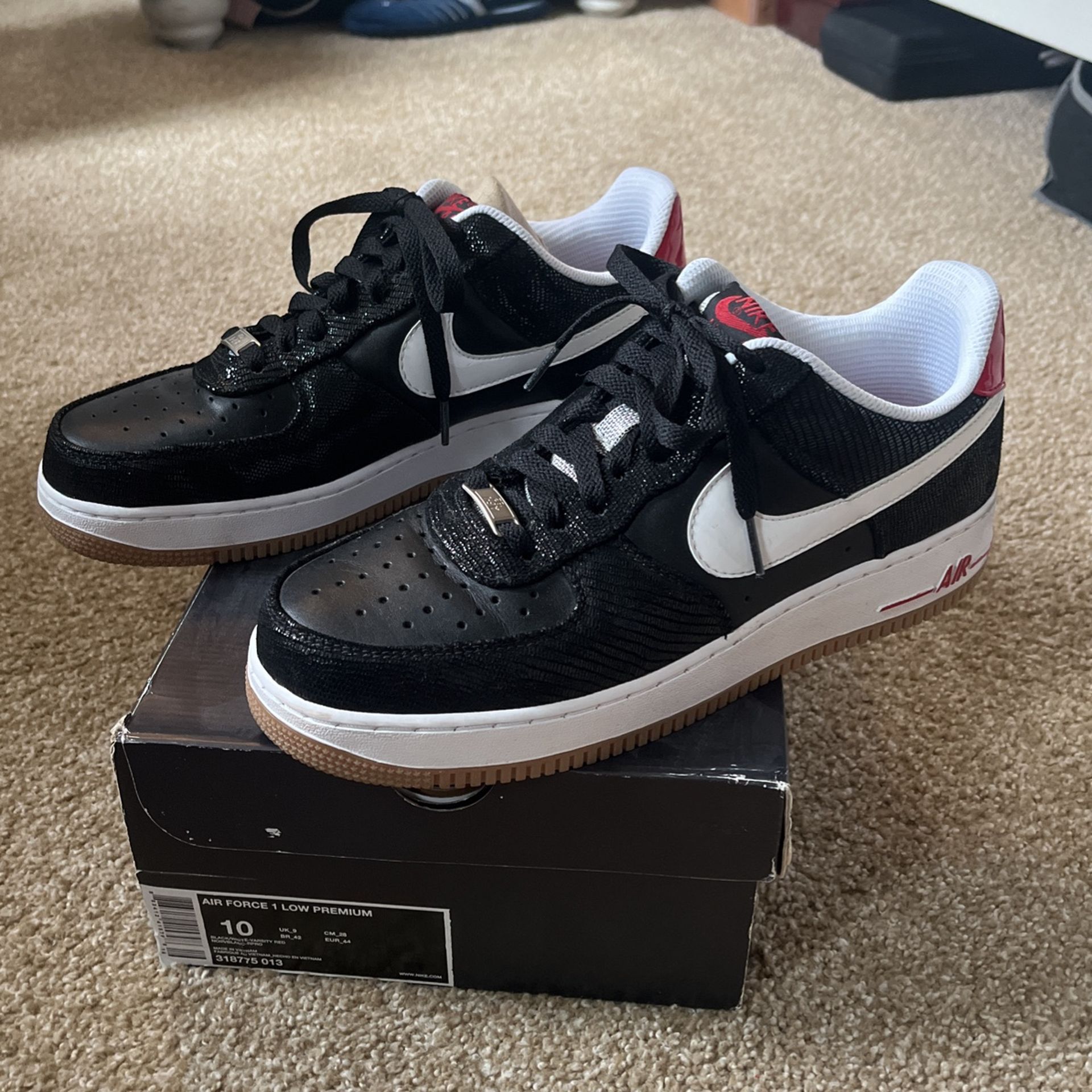 Nike Air Force 1 Premium