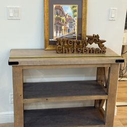 Accent or entrance table - Grey finished wood