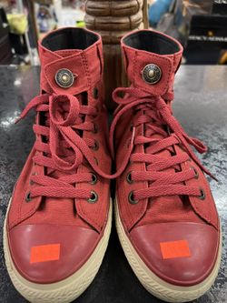 Levi’s Tennis Shoes