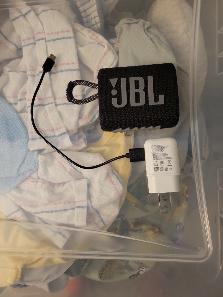 JBL GO3 Bluetooth Speaker