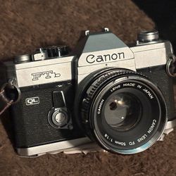 Canon FTb QL 35mm SLR film camera