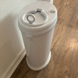 Ubbi Diaper pail