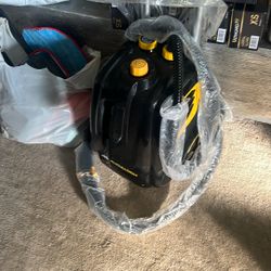 Brand New Steamer, Never Used All Accessories Included