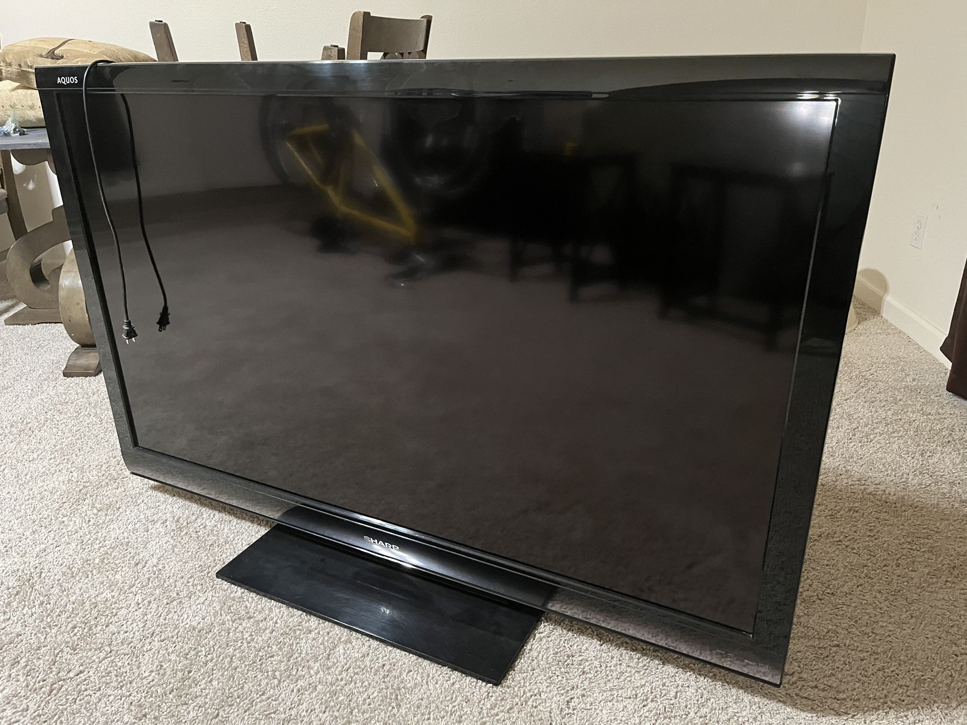 Flat TV