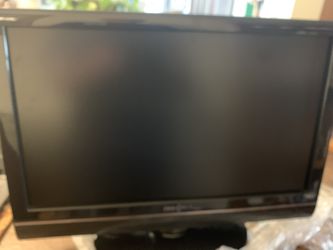 ****  18” INSIGNIA MONITOR