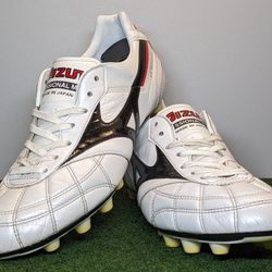 Mizuno Morelia Soccer Cleats Shoes Size 7.5 US