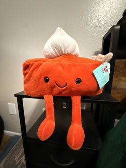 Pumpkin pie plushie