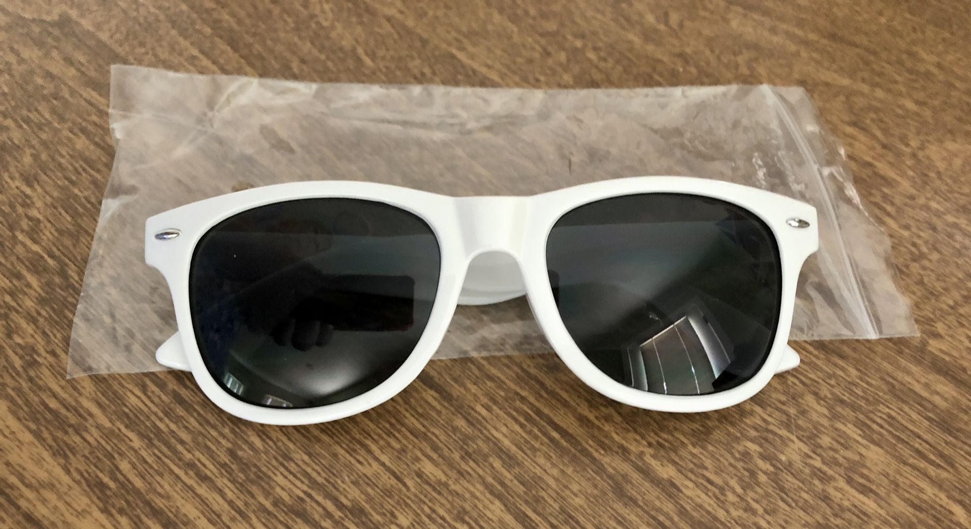 White Sunglasses Stella Rosa