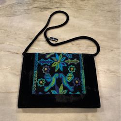 Vintage Embroidered Velvet Purse