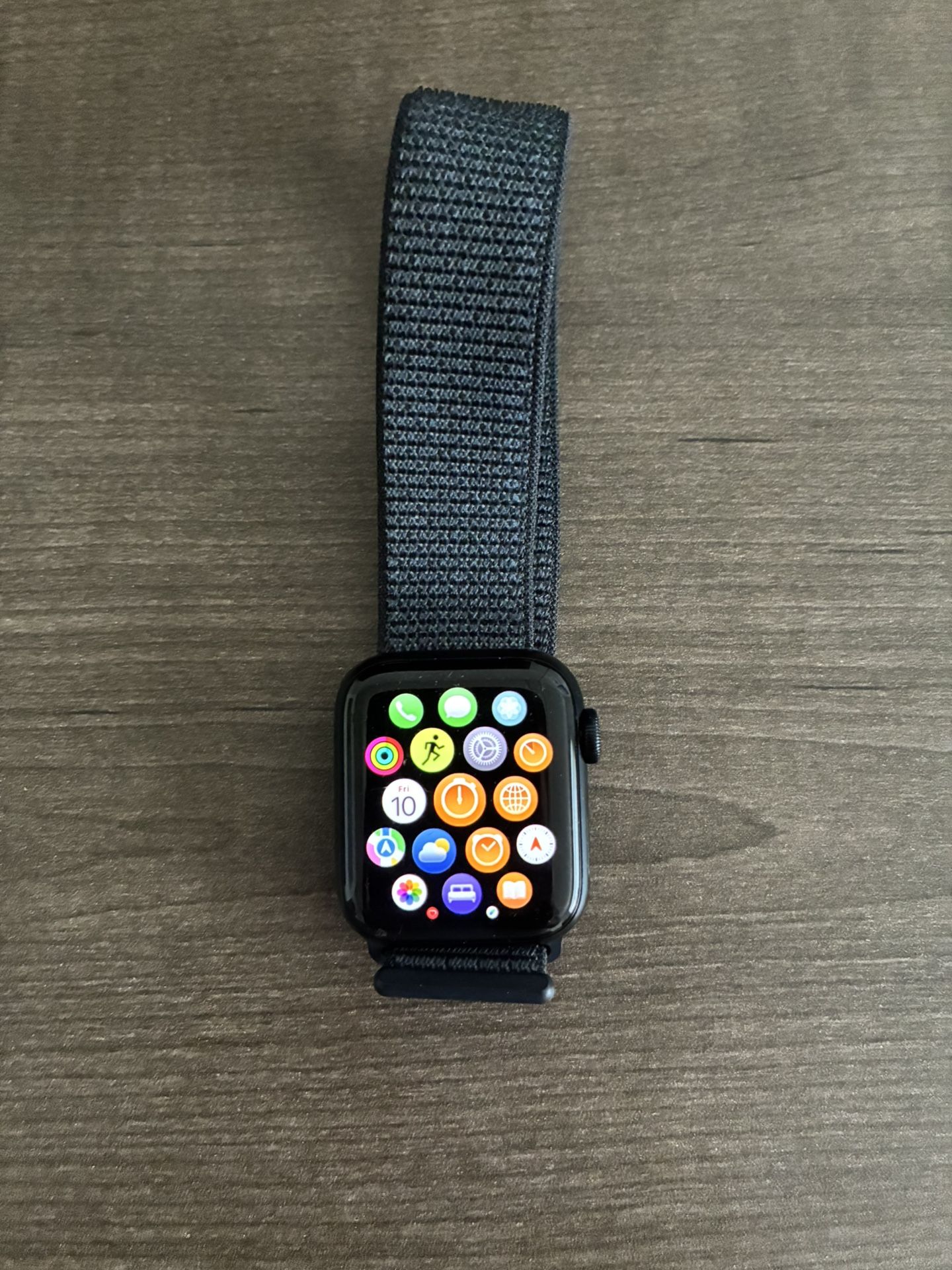 Apple Watch SE 2nd Gen