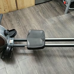 Rowing Machine 