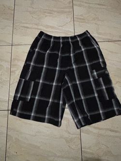 Black and white Shaka Wear plaid shorts size M