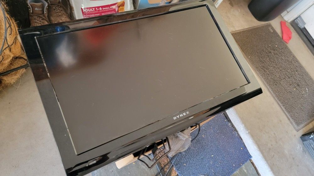 Dynex 32 Inch HDTV