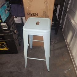 4 Metal Bar Stools New In The Box 30 Inches High