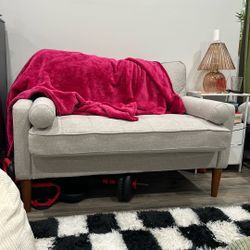 Small sofa, barely used