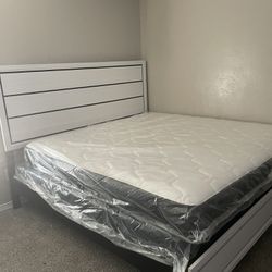 King Size Mattress W/box Spring And Frame