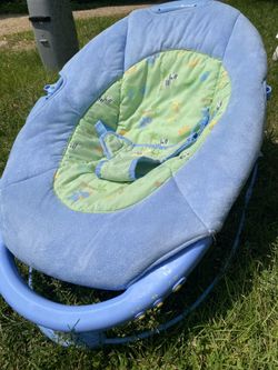 Fisher Price Infant Musical Bouncy Seat