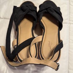 Universal thread Black And Cork Wedges Size 11