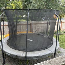 Trampoline