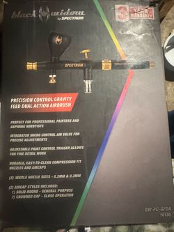 Black widow gravity feed airbrush