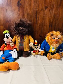 Disney Plush Bundle